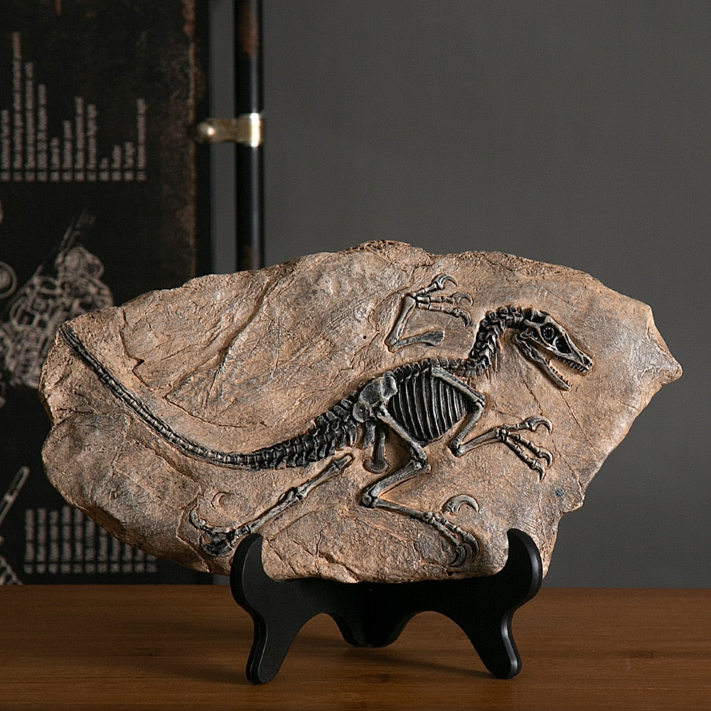 Retro Dinosaur Fossil Resin Craft Decoration - Miniature Animal Statue for Indoor Living Room Decor - Unique Souvenir and Home Gift
