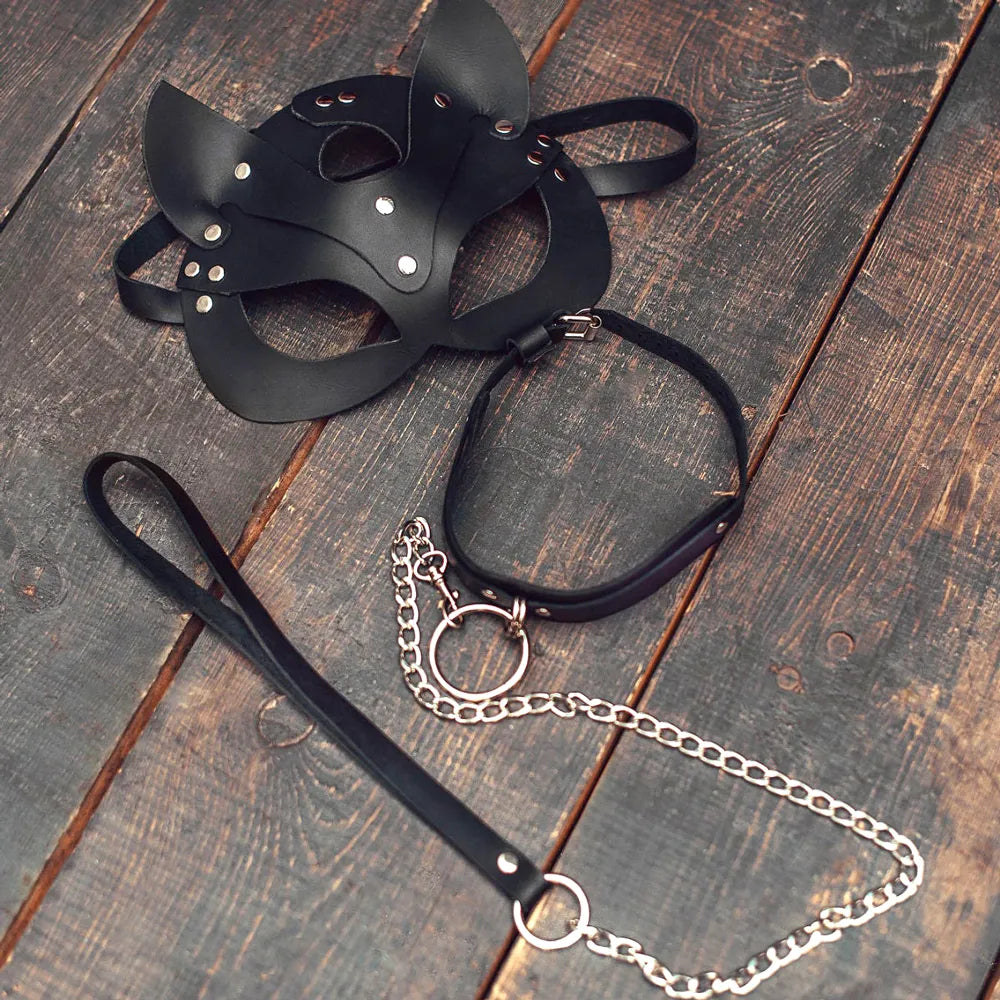 Women's Sexy Cosplay Leather Mask with Chain Harness Necklace - Masquerade Ball, BDSM, and Punk Collar Accessory - Seductive Party Mask