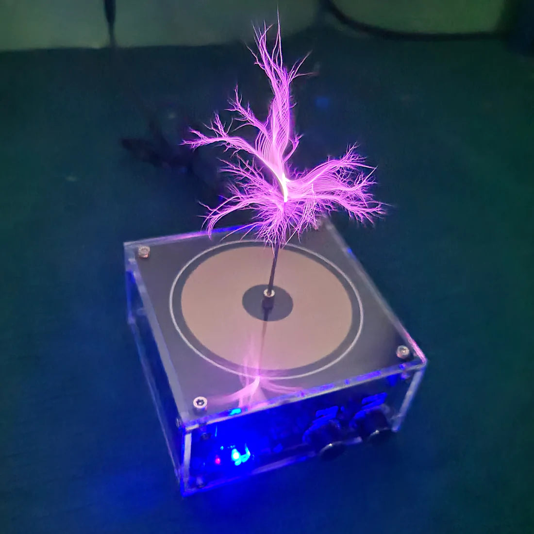 Bluetooth Tesla Coil - Wireless Electrical Arc Generator